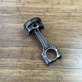 6h198401d Audi 2011-2017 A4 8k Awd 2.0l Connecting Rod With Piston Assembly 79k Miles Oem