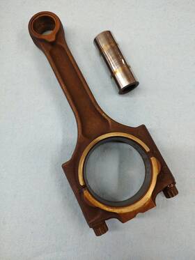 31355860 Fomoco 2007 Volvo S40 2.4i L5 Connecting Rod With Wrist Pin Excellent Used Part No Damage