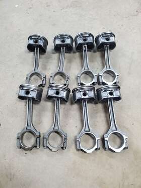 Ford 6.8 V-10 F150 F250 F350 6.8l 2v 5.4l Connecting Rods And Pistons Set Of 8 Oem