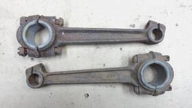 T-487 Ford Vintage Model T Engine Piston Rods Original Pair With Caps - 4 Cylinder