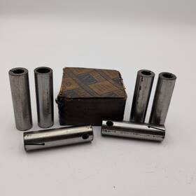 419575 Gm 6 Piston Pin Group 0.636 New Nos Oem Lot Of Six 419575 Gm 6 Piston Pin Group 0.636 New Nos Oem Lot Of Six