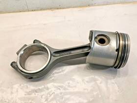R500335 John Deere 6068 Diesel Engine Connecting Rod With Piston Oem
