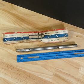 32809-h7300 Nissan 1970-1983 Datsun 240z 260z 280z 510 Rod Nos Oem