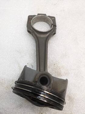 9461191r Porsche Cayenne Piston Connecting Rod #6 Cracked Used R24