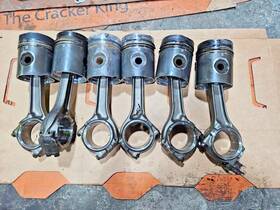 1304357 Scania Set Of 6 Ds11 Dsc11 Diesel Engine Piston And Connecting Rods Oem
