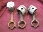 1958-1960 Ford 352 Connecting Rods, EDC-6205-A With Je 174 Domed Pistons. Fixed Price $100.00.