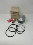 Briggs & Stratton .010 Piston Assembly Kit W/clips P/n: 391287 499957 (nos). Fixed Price $32.99.